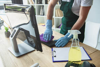 Professional Cleaning & Sanitizing Office Spaces